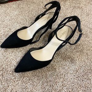Womans Nine West heels